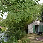 Alojamento de Acomodação e Pequeno-almoço L'oree De Giverny 3*