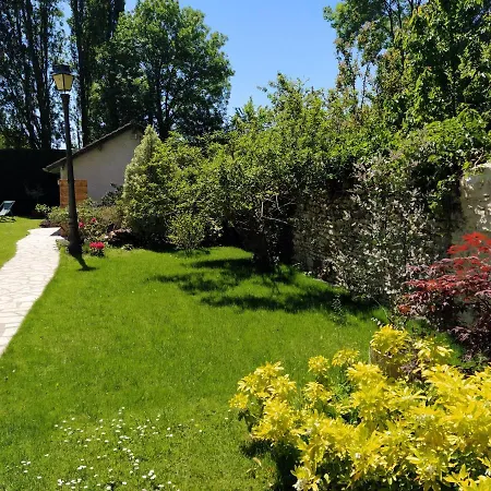 L'orée De Giverny Bed & Breakfast Limetz