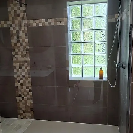 住宿加早餐酒店 罗莉吉维尼酒店 Limetz