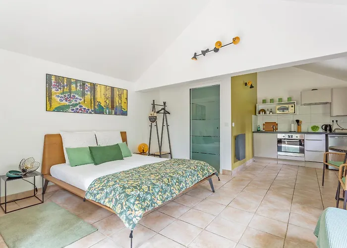 로레 드 지베흐니 Limetz