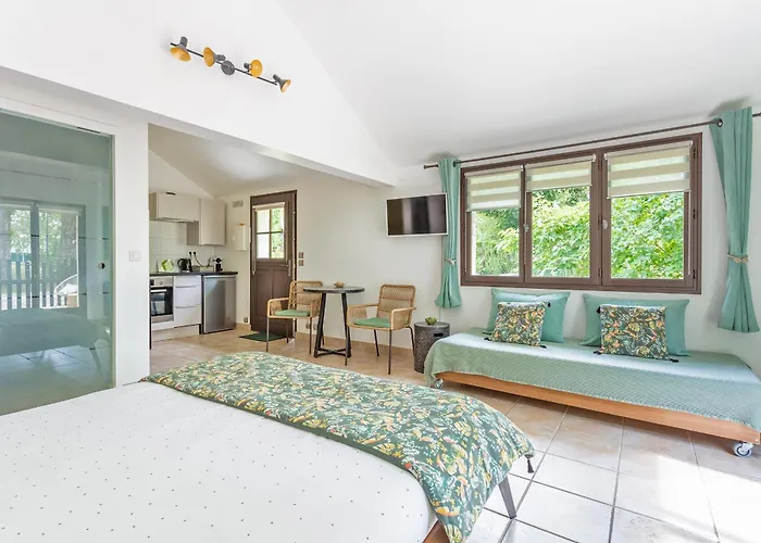 로레 드 지베흐니 B&B Limetz