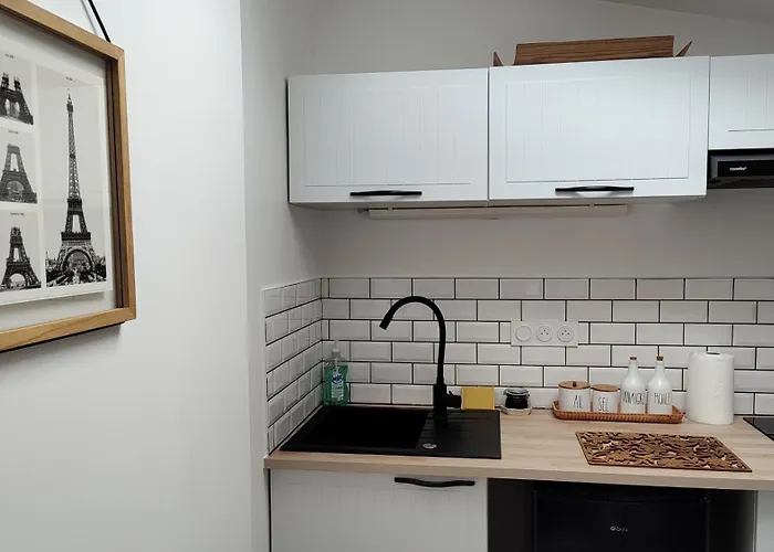 B&B 로레 드 지베흐니 Limetz